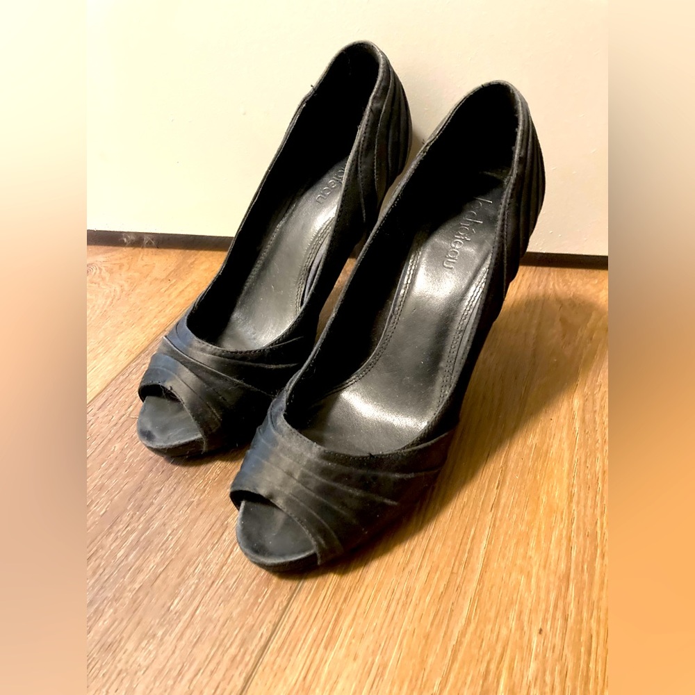 Le Château heels